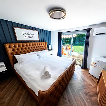 ווסט דובר Chalet 239-Boutique Hotel מראה חיצוני תמונה